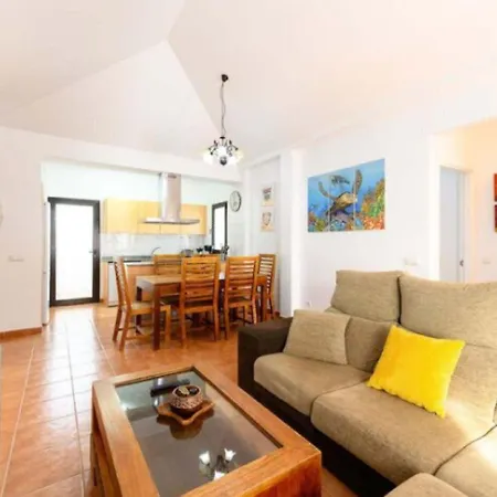 Pretty Holiday In Playa Blanca With Private Pool Tatil Evi *